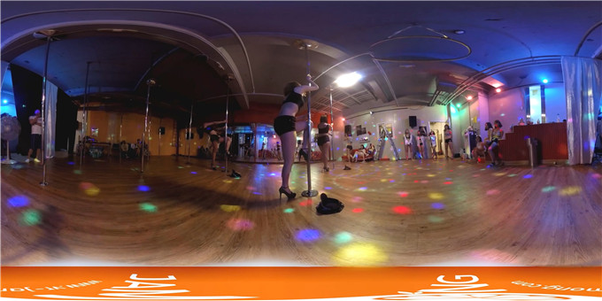图片[1]VR玩吧-VR游戏破解下载网站-Quest 2 3 一体机游戏-Steam VR串流游戏-VR游戏资源汉化中文网站-Pico Neo3 4-Meta Quest 2 3-HTC VIVE-Oculus Rift-Valve Index-Pico VR-游戏下载中心360° VR全景视频：性感钢管舞表演美女钢管舞VR视频下载4K高清VR玩吧-VR游戏破解下载网站-Quest 2 3 一体机游戏-Steam VR串流游戏-VR游戏资源汉化中文网站-Pico Neo3 4-Meta Quest 2 3-HTC VIVE-Oculus Rift-Valve Index-Pico VR-游戏下载中心VR玩吧【VRwanba.com】汉化VR游戏官网